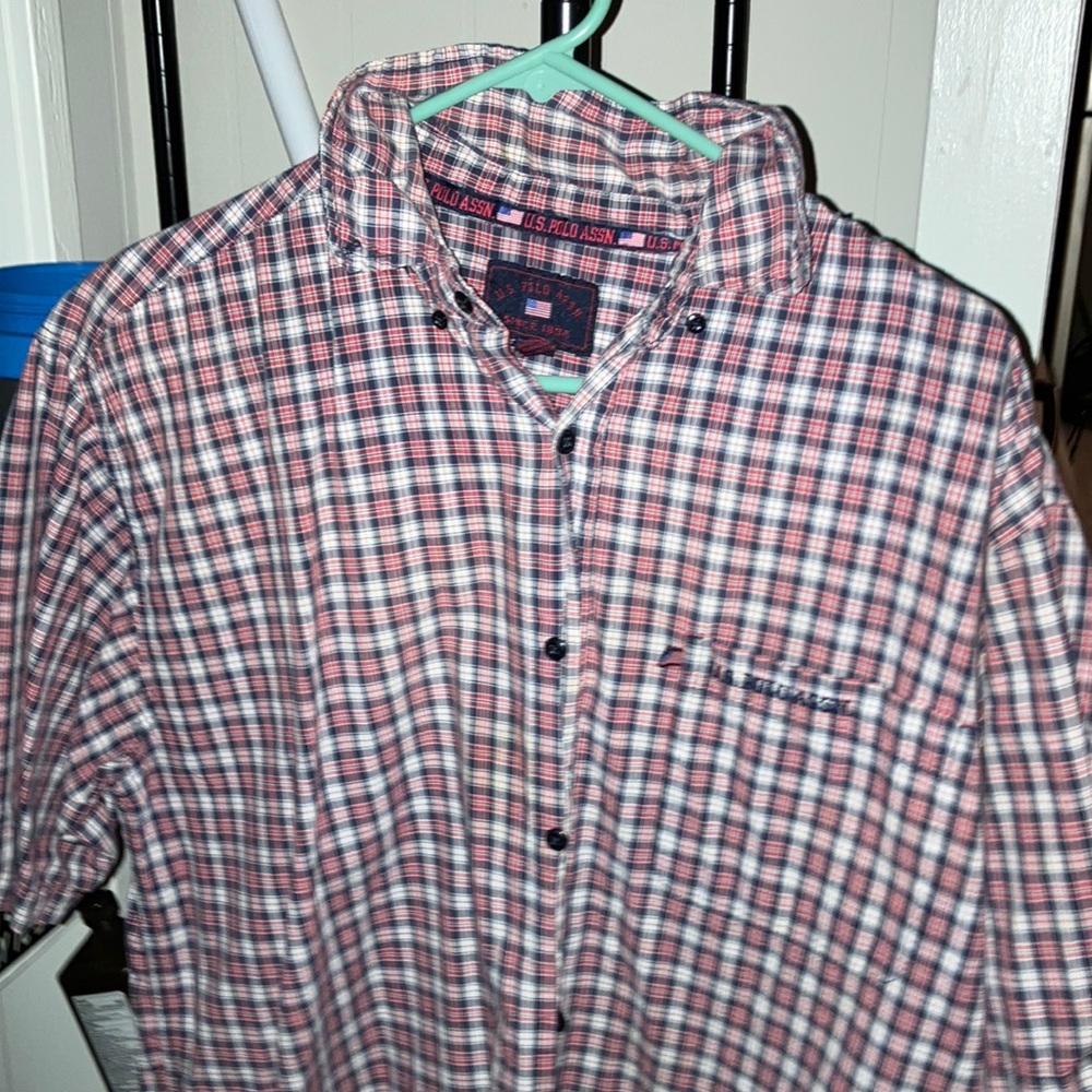 US polo color T-shirt, red plaid, checkered shirt, good condition, large men’s d